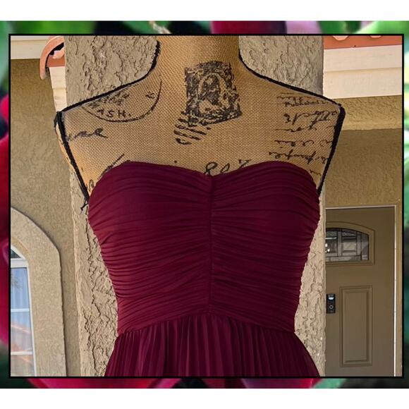 Lulus Plum Purple Strapless Pleated Tiered Seriously Sensational Maxi Dress Sz L - Picture 3 of 9